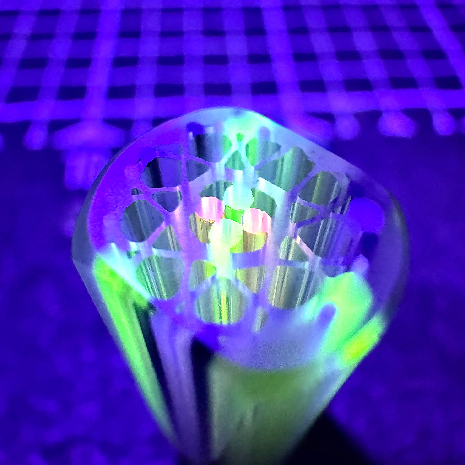 TELE-MAGENTA ION UV || EXECUTIVE LUXURY FLATBILL QUAD || #M0119 || SQUID GAMES 2 of 3